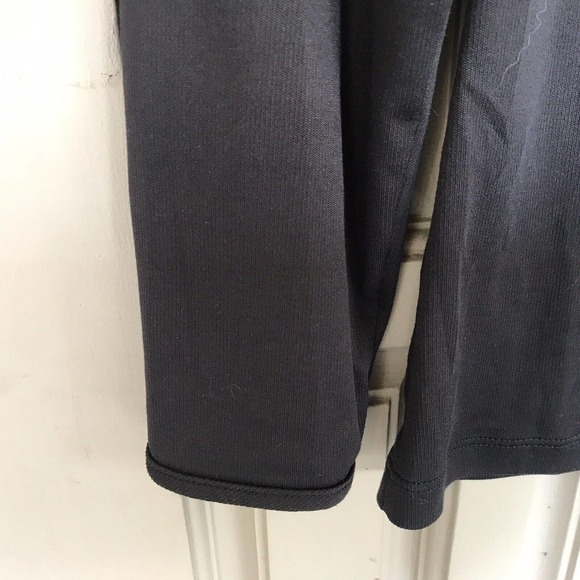 Warm & Silky UnderShirt SzS Black Long Sleeves Light Weight Pre-Owned - Picture 5 of 8